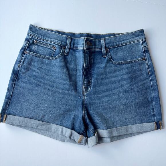 J. Crew Factory Plus Size High Rise Cuffed Basic Denim Shorts Size 32 - Picture 3 of 6